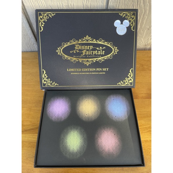 D23 Disney Fairytale Designer Heroes Villains Princess LE 1000 **Pin BOX ONLY** - Picture 2 of 4